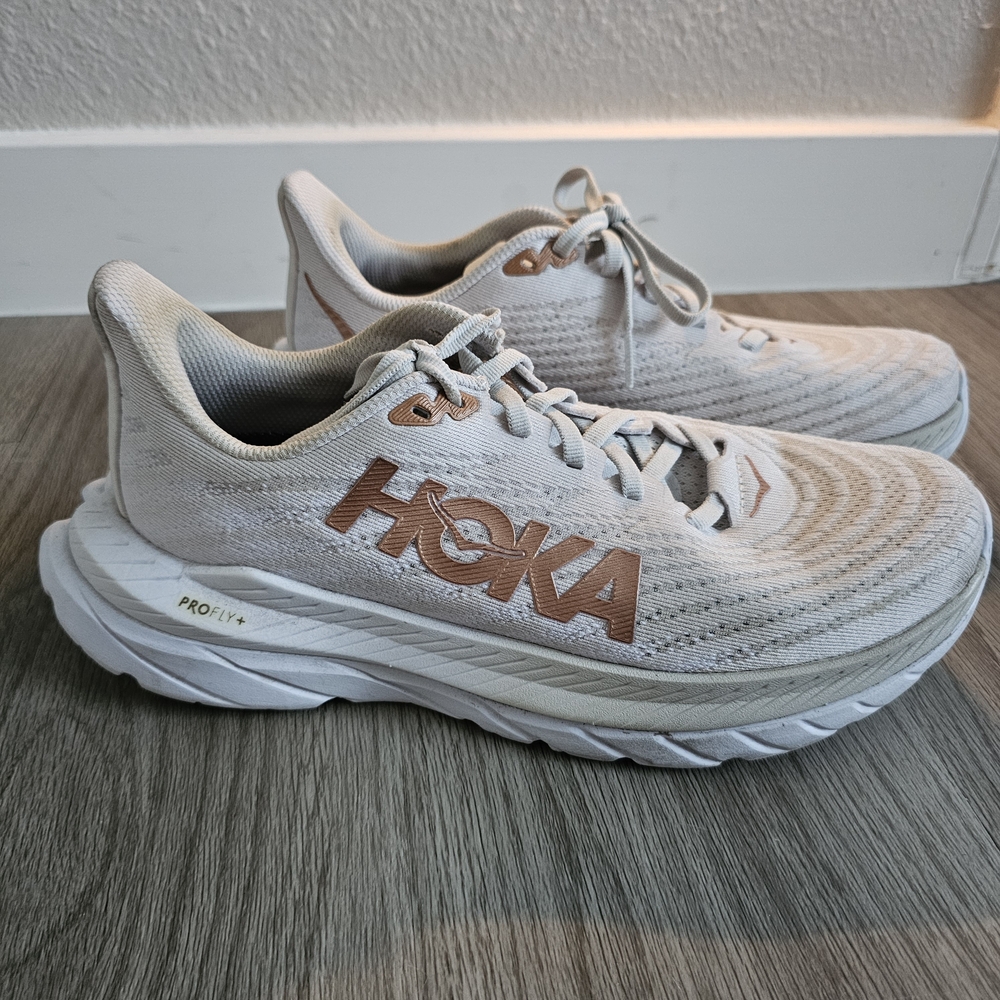 Hoka Profly+ White and Tan Running Shoes Size 7B